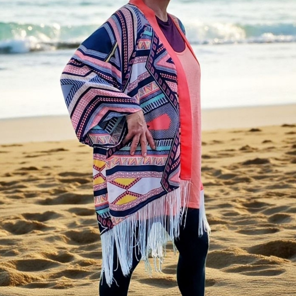 LOT BUNDLE OF 5 Trendy Womens Size 2X TOPS Blouses TUNICS Vibrant Colors SIZE 22